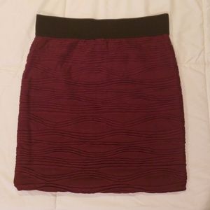 Burgundy skirt Forever 21 size Medium